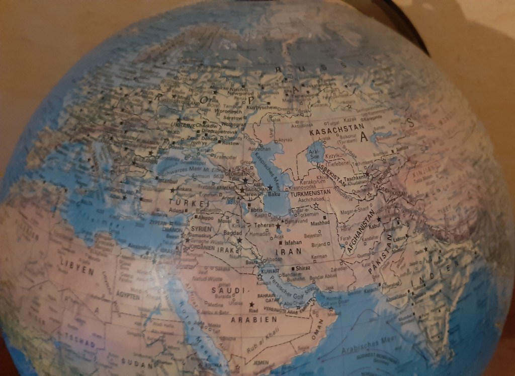 die Weltbevölkerung auf ein 100 Seelen Dorf&nbsp;reduziert