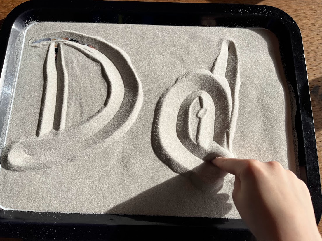 1. Schreibschrift üben