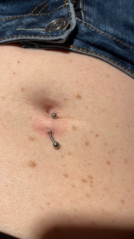 8. Bauchnabelpiercing